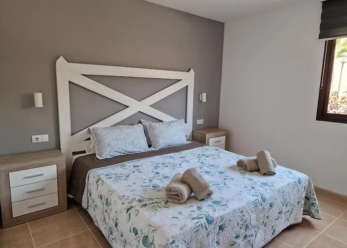 Casa Mari Y Jose Con Grandes Piscinas Y Wifi Gratis * Κοραλέχο