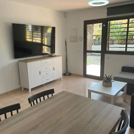 Casa Mari Y Jose Con Grandes Piscinas Y Wifi Gratis Corralejo